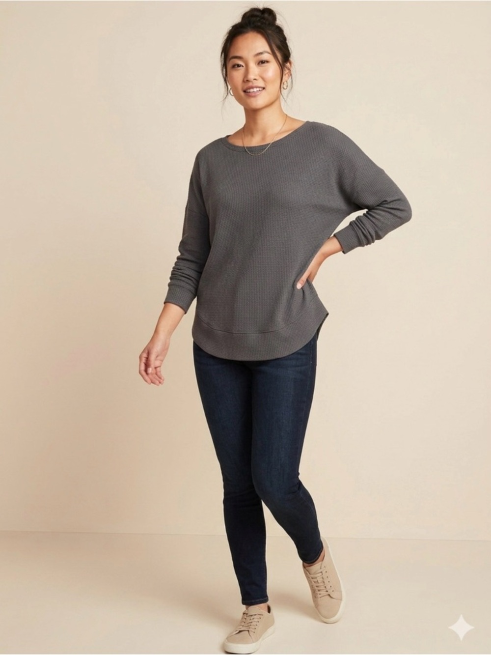 Waffle Knit Pullover Sweater in Charcoal Gray